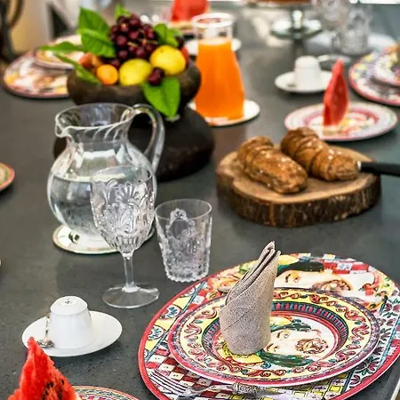 Relais 147 - Luxury Bed and Breakfast Ταορμίνα